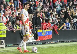 Kike Pérez durante el Rayo 2-1 Granada