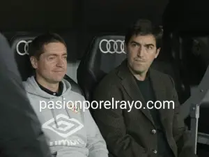 Andoni Iraola y Unai Mendía en el Real Madrid - Rayo Vallecano