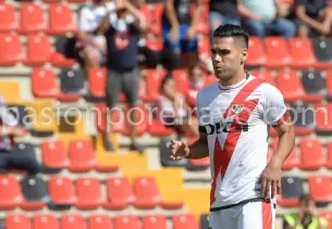 Radamel Falcao, durante un partido en el estadio de Vallecas