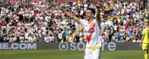 Kike Pérez, en la celebración del gol del Rayo contra el Villarreal