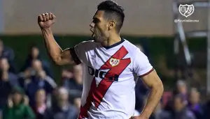 Falcao, tras anotar gol en la tanda de penalties en Sagunto