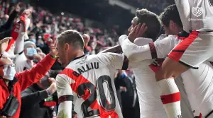 Celebración del gol del Rayo Vallecano contra el Mallorca