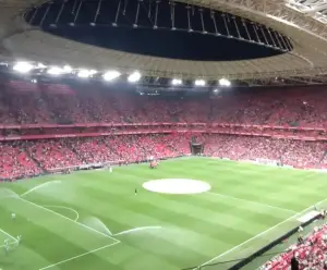 Estadio de San Mamés en el último enfrentamiento contra el Rayo Vallecano