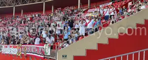Imagen de los aficionados del Rayo en el partido de Almería