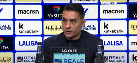 Francisco en la rueda de prensa posterior al Real Sociedad - Rayo Vallecano